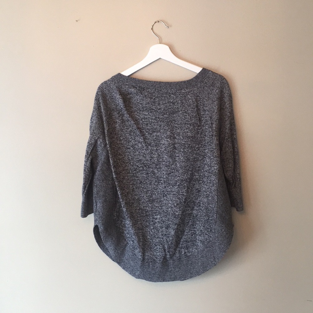 Express gray sweater - Picture 2 of 3